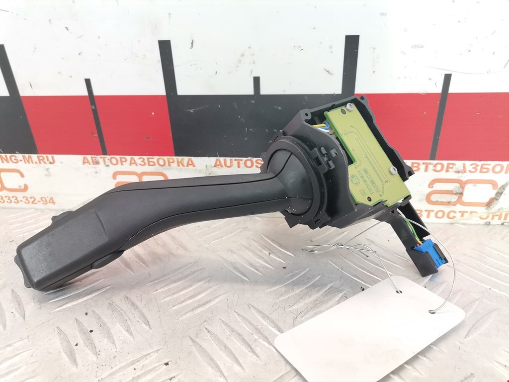 Переключатель стеклоочистителя VOLKSWAGEN Touran 2003-2010