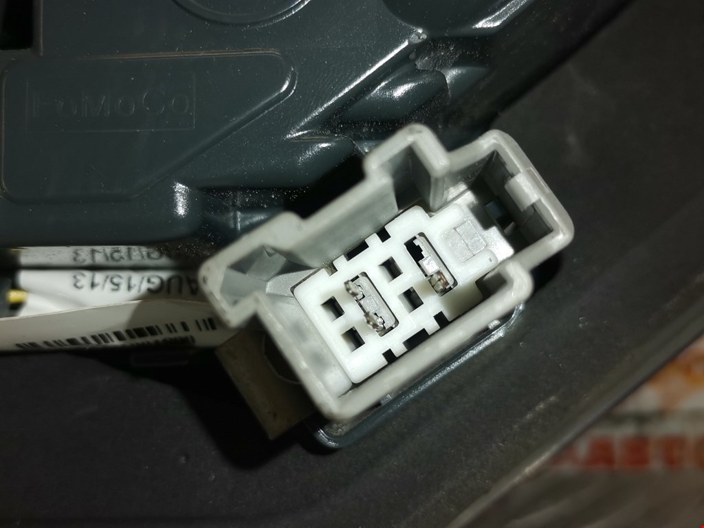 Фонарь задний внутренний правый FORD NORTH AMERICA Fusion NORTH AMERICA II 2012-2020