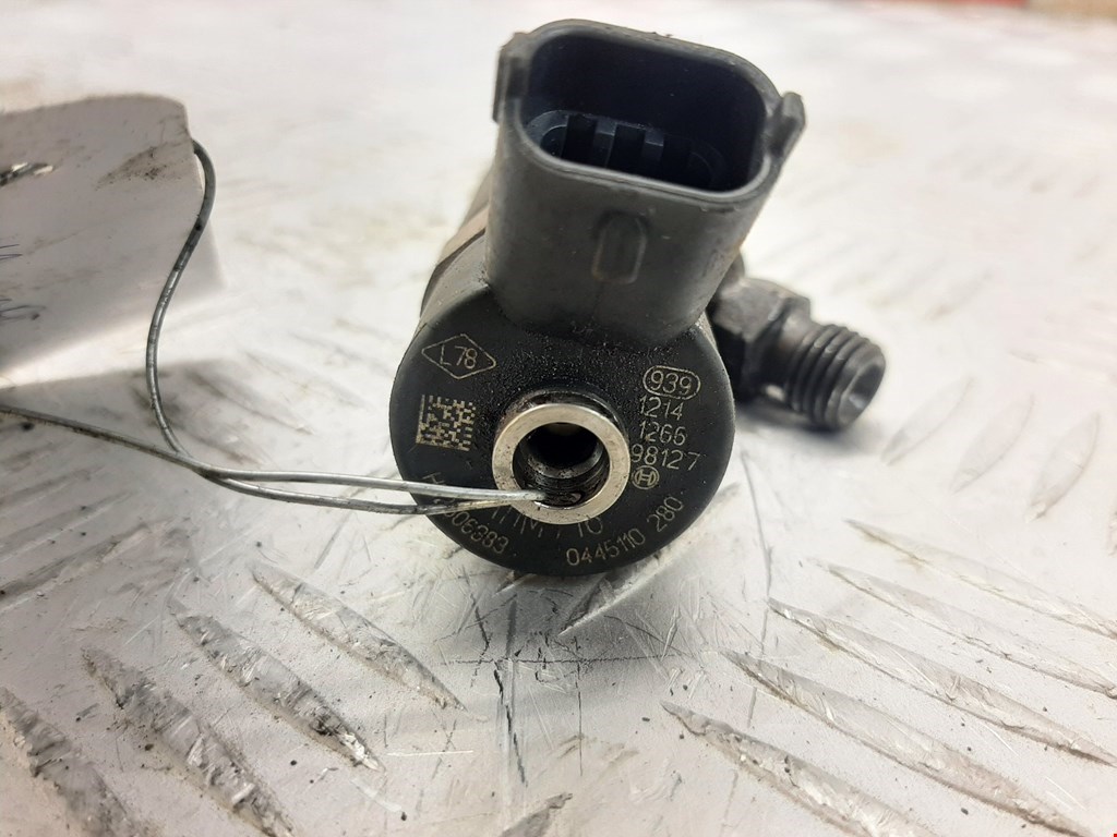 Форсунка дизельная электрическая RENAULT Scenic II 2003-2010