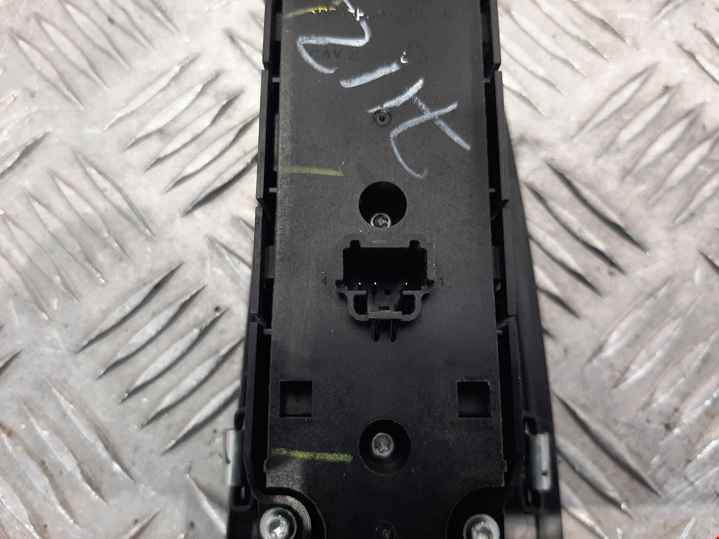 Блок управления стеклоподъемниками FORD NORTH AMERICA Fusion NORTH AMERICA II 2012-2020