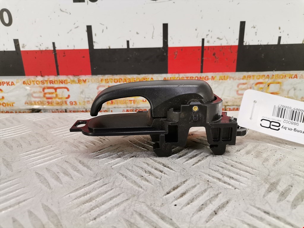Ручка дверная задняя внутренняя левая NISSAN Tiida C11 2004-2014