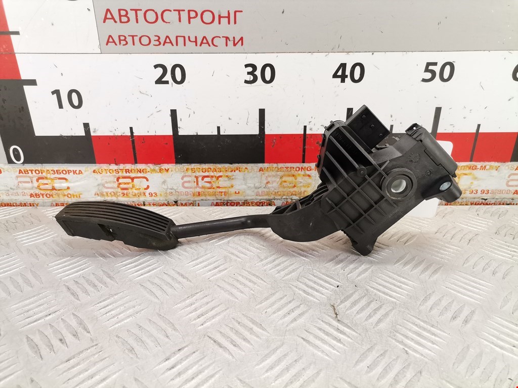 Педаль газа FIAT Grande Punto 2005-2009