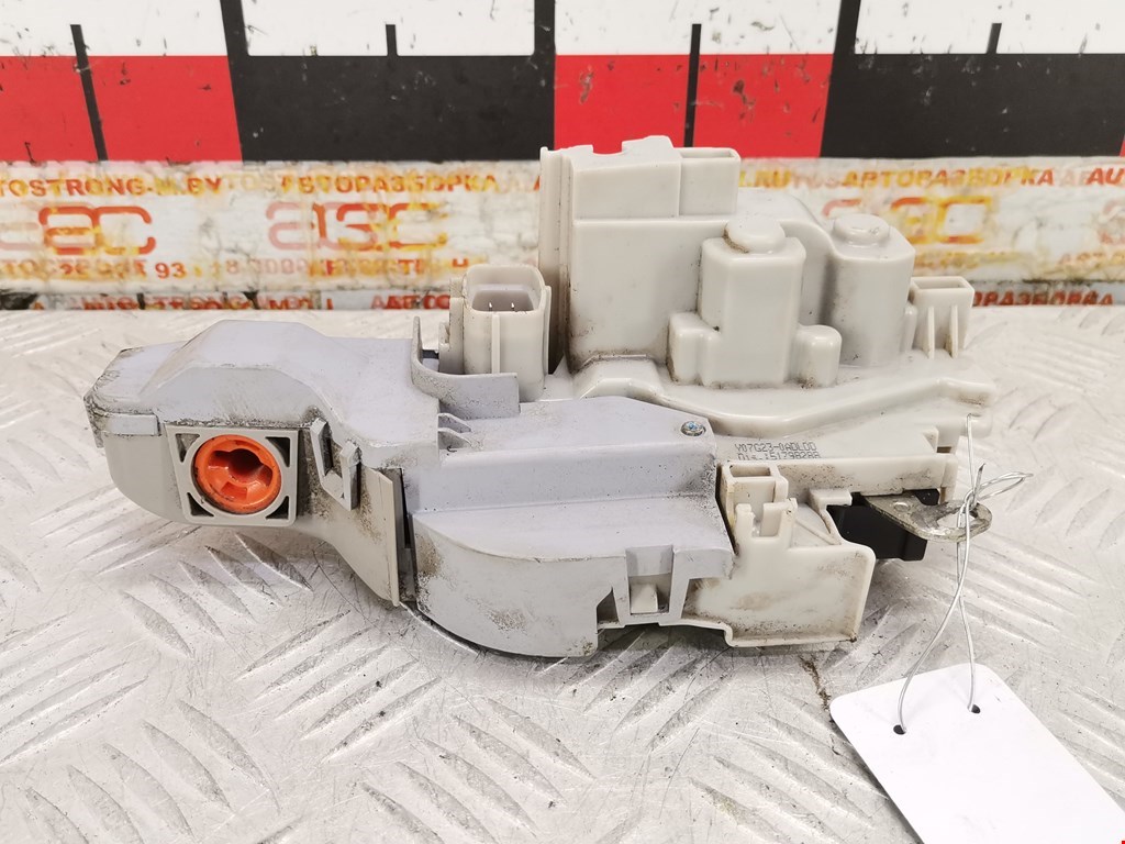 Замок двери передней правой FIAT Bravo 2007-2014