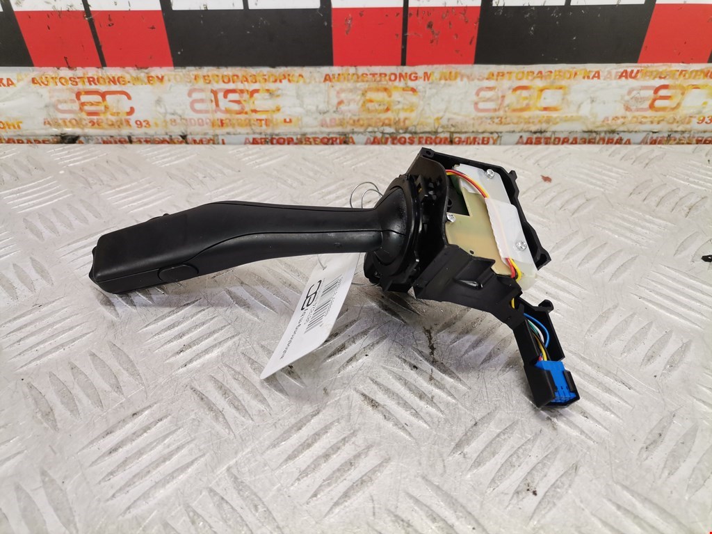 Переключатель стеклоочистителя VOLKSWAGEN Jetta V 2005-2011