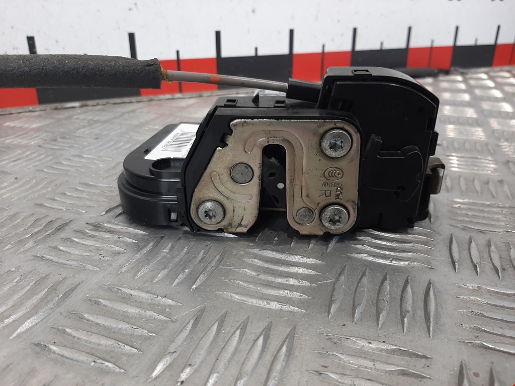 Замок двери передней правой HYUNDAI Sonata VI YF 2009-2014