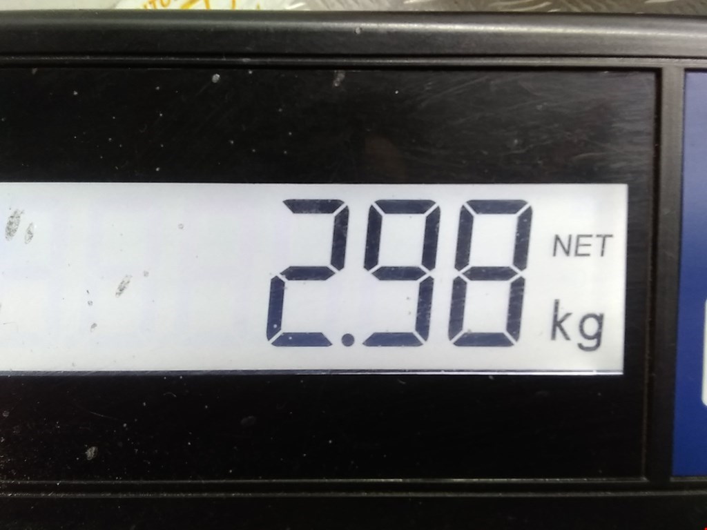 Шторка багажника (полка) VOLKSWAGEN Jetta VI 2011-2017