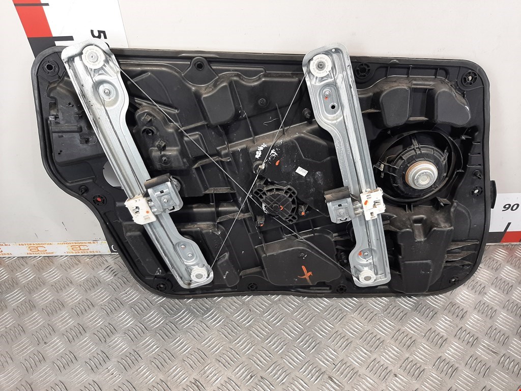 Стеклоподъемник передний правый HYUNDAI Sonata VI YF 2009-2014