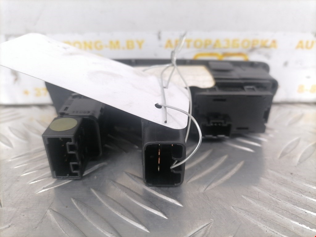 Блок кнопок HYUNDAI Sonata VI YF 2009-2014