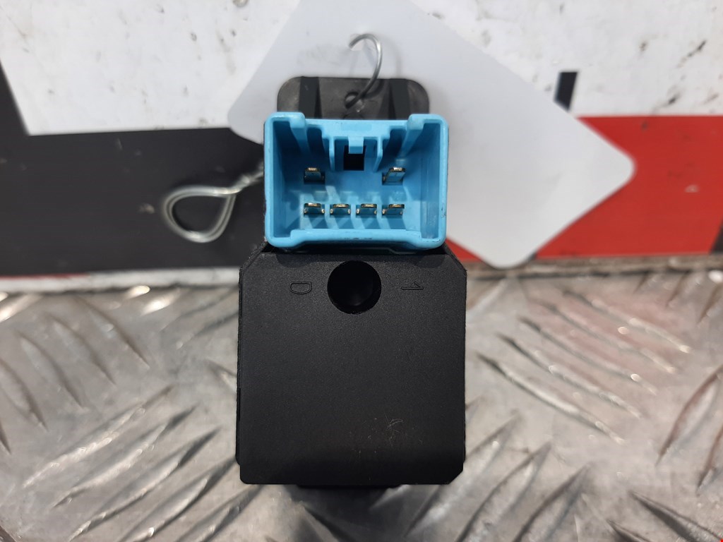 Кнопка стеклоподъемника HONDA Odyssey 2003-2008