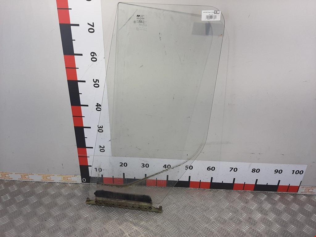 Стекло двери переднее левое RENAULT Midlum 1999-2013