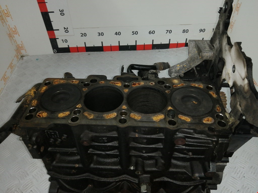 Блок цилиндров VOLKSWAGEN Touran 2003-2010
