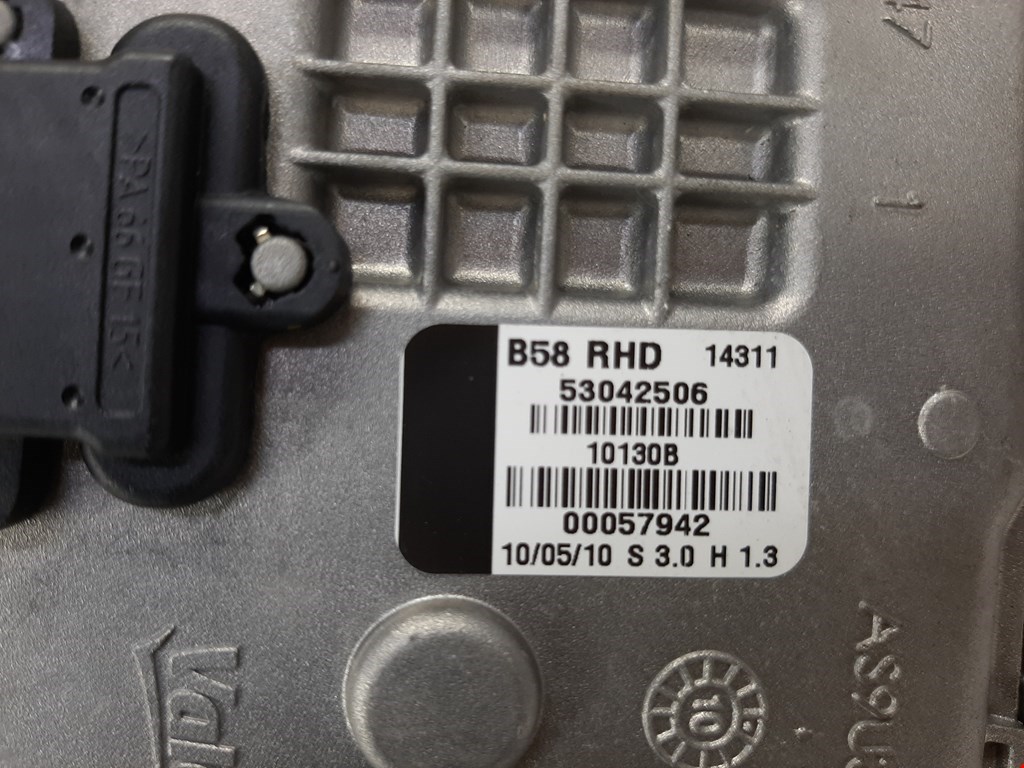 Моторчик стеклоочистителя передний CITROEN C4 Picasso 2006-2013