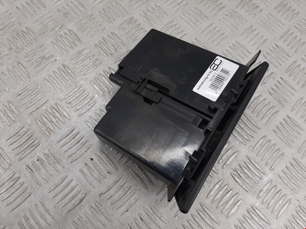 Пепельница передняя CITROEN Xantia 1993-2002