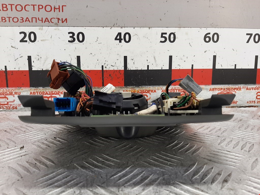 Плафон салонный (салона фонарь) RENAULT Safrane 1992-2000