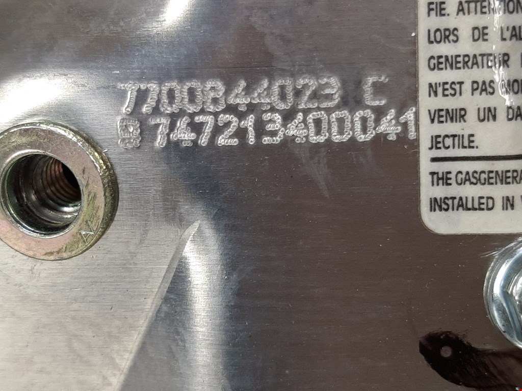 Подушка безопасности в рулевое колесо RENAULT Safrane 1992-2000