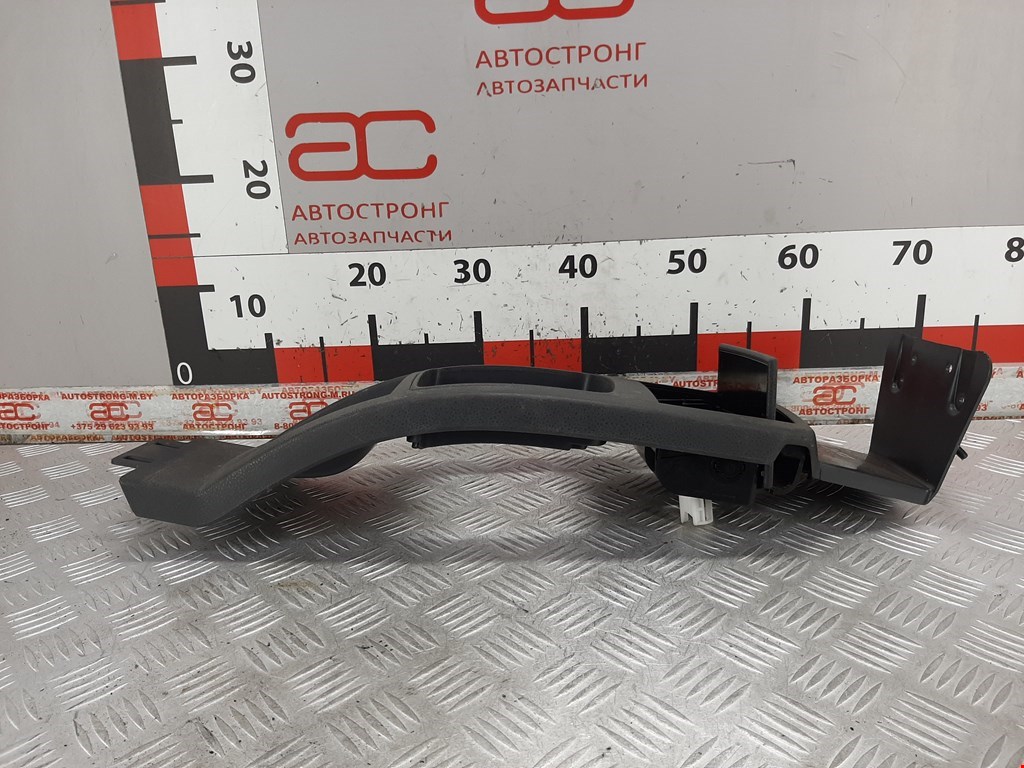 Консоль VOLKSWAGEN Polo IV 2001-2009