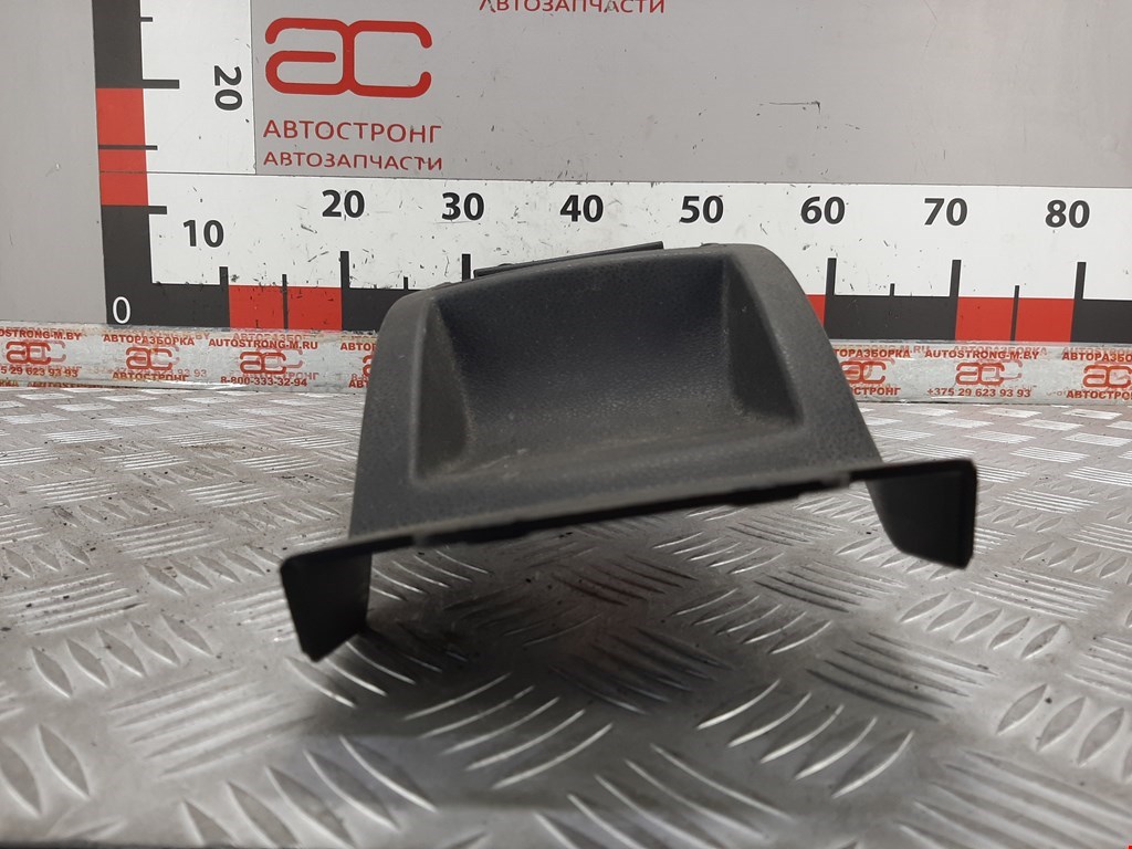 Консоль VOLKSWAGEN Polo IV 2001-2009