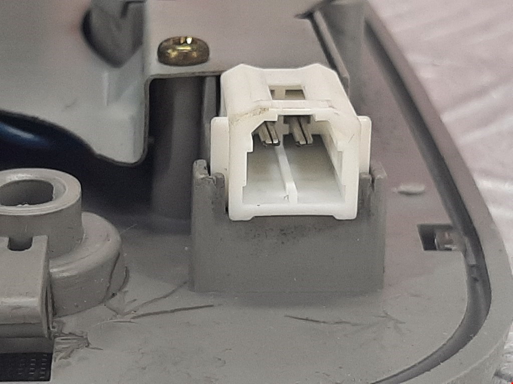 Плафон салонный (салона фонарь) MAZDA 323 BA 1994-1998