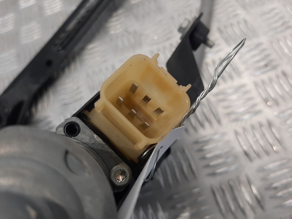 Стеклоподъемник задний правый FORD NORTH AMERICA Fusion NORTH AMERICA II 2012-2020