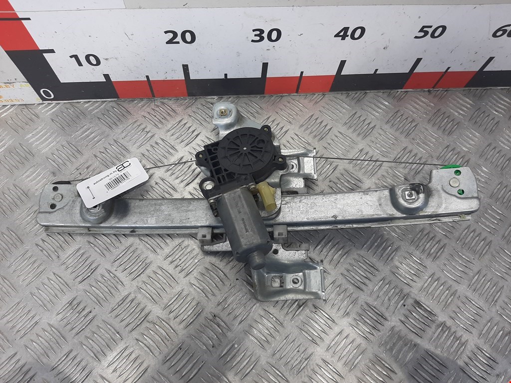 Стеклоподъемник задний правый DODGE Charger LX 2005-2010