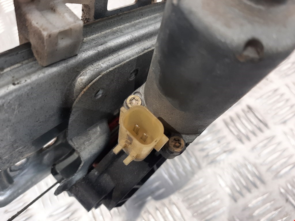 Стеклоподъемник задний правый DODGE Charger LX 2005-2010