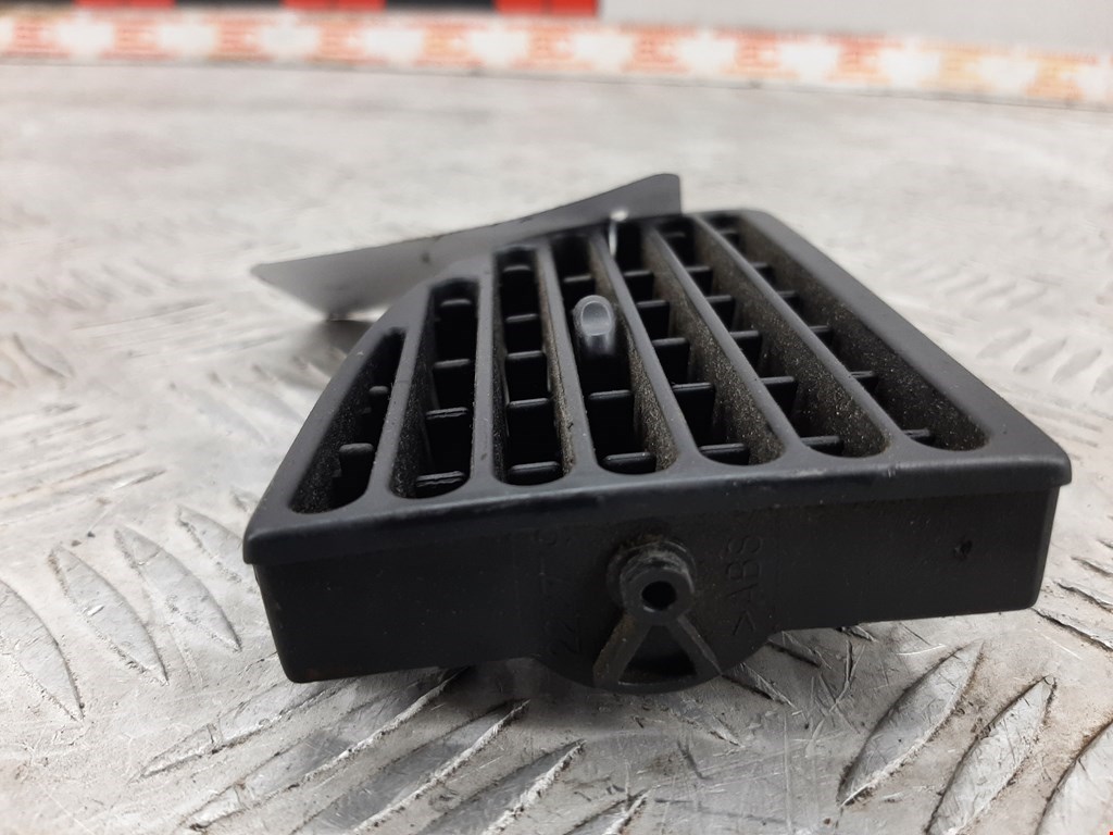 Дефлектор воздушный CITROEN Xantia 1993-2002