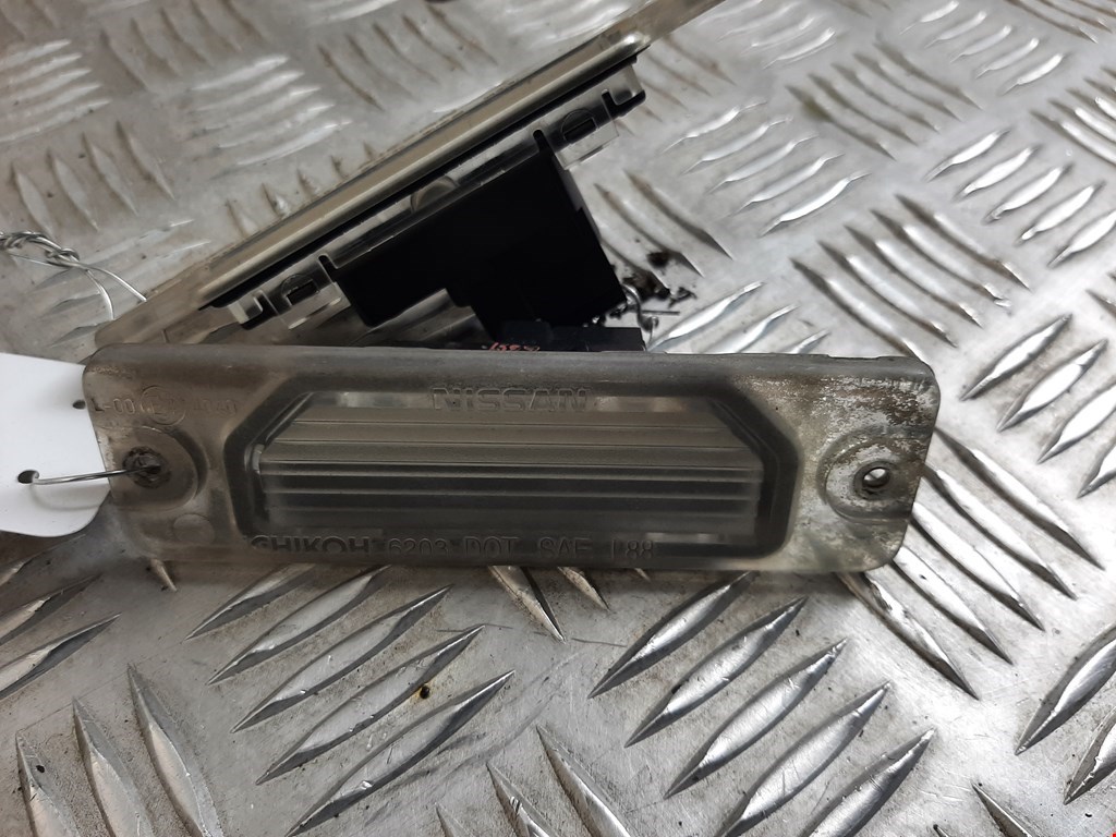 Фонарь подсветки номера INFINITI FX/ QX70 2002-2008