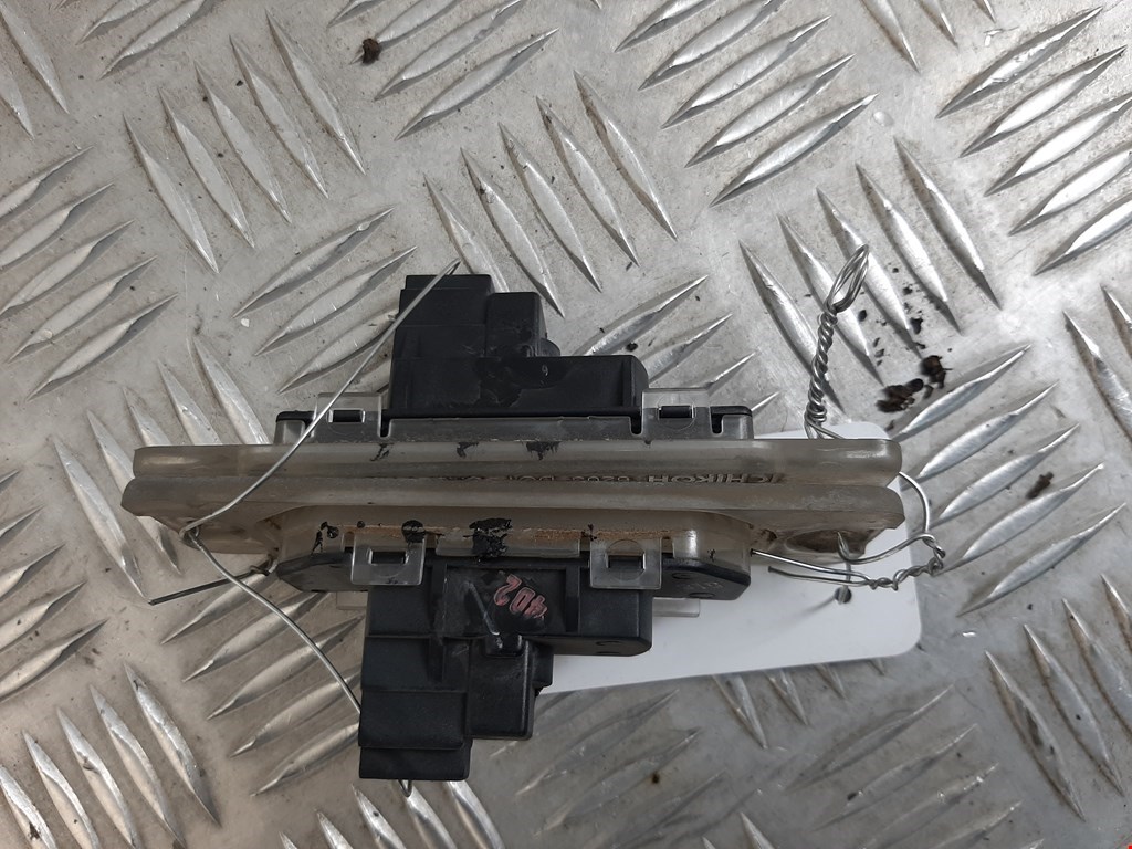 Фонарь подсветки номера INFINITI FX/ QX70 2002-2008