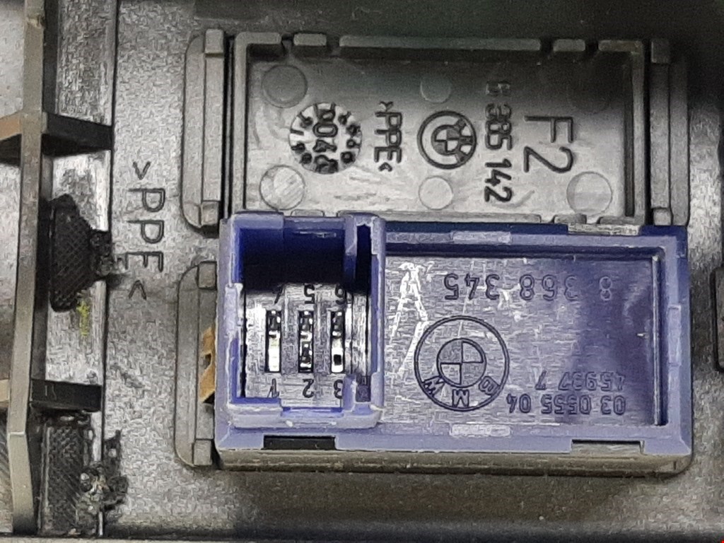 Дефлектор воздушный BMW X5 E53 1999-2006