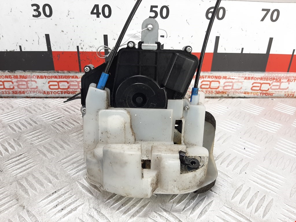 Замок двери передней левой SUBARU Outback 2009-2014
