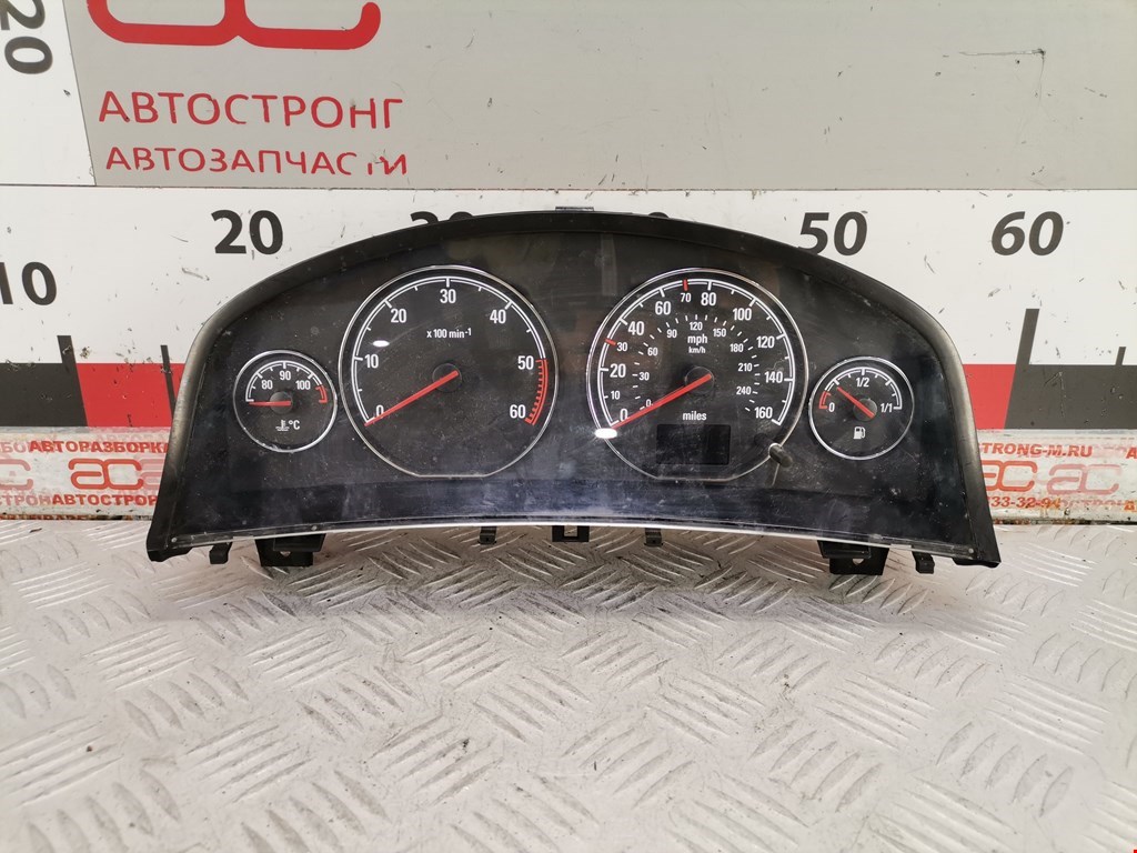 Панель приборов (щиток) OPEL Signum 2003-2008