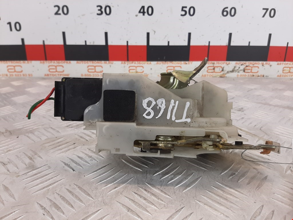 Замок двери задней правой MAZDA 323 BA 1994-1998