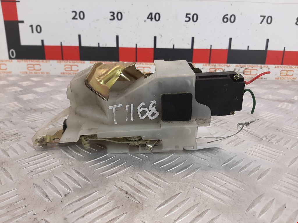 Замок двери задней левой MAZDA 323 BA 1994-1998