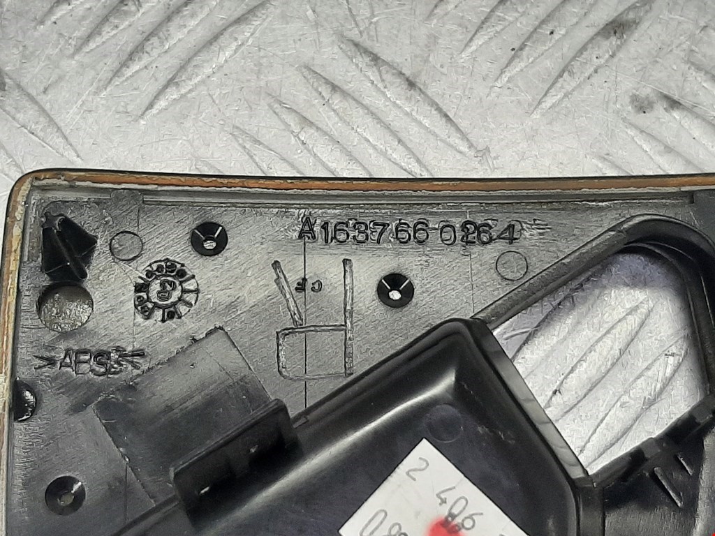 Ручка дверная передняя внутренняя правая MERCEDES-BENZ M-Class W163 ML 1997-2005