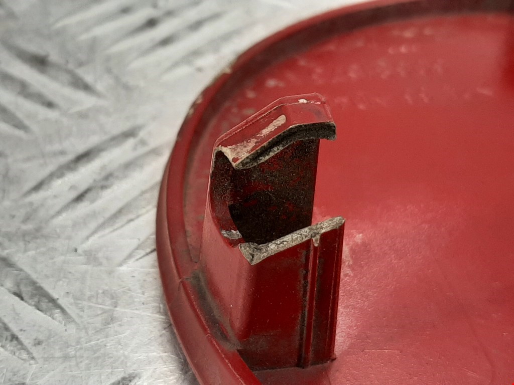 Лючок бензобака ALFA ROMEO GT 2003-2010