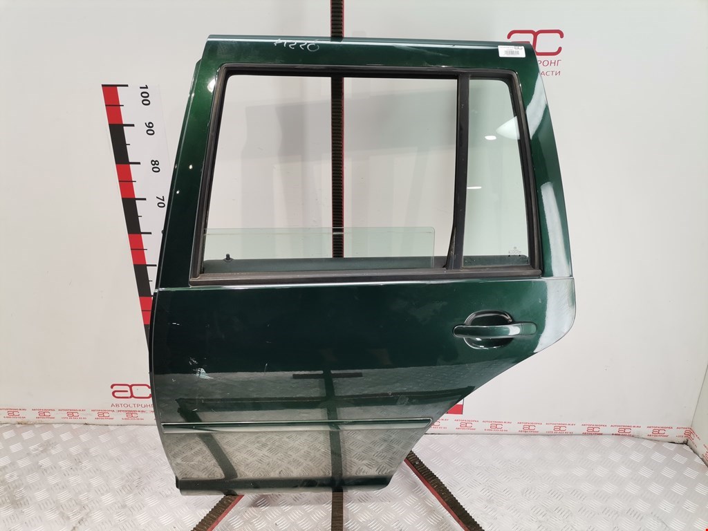 Стекло двери задней левой Volkswagen Bora(Jetta) (1998-2005)