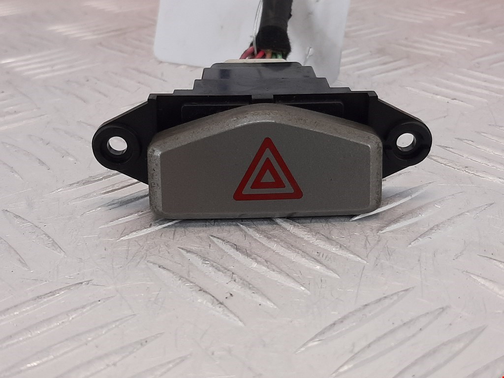 Кнопка аварийной сигнализации (аварийки) KIA Carens 1999-2002