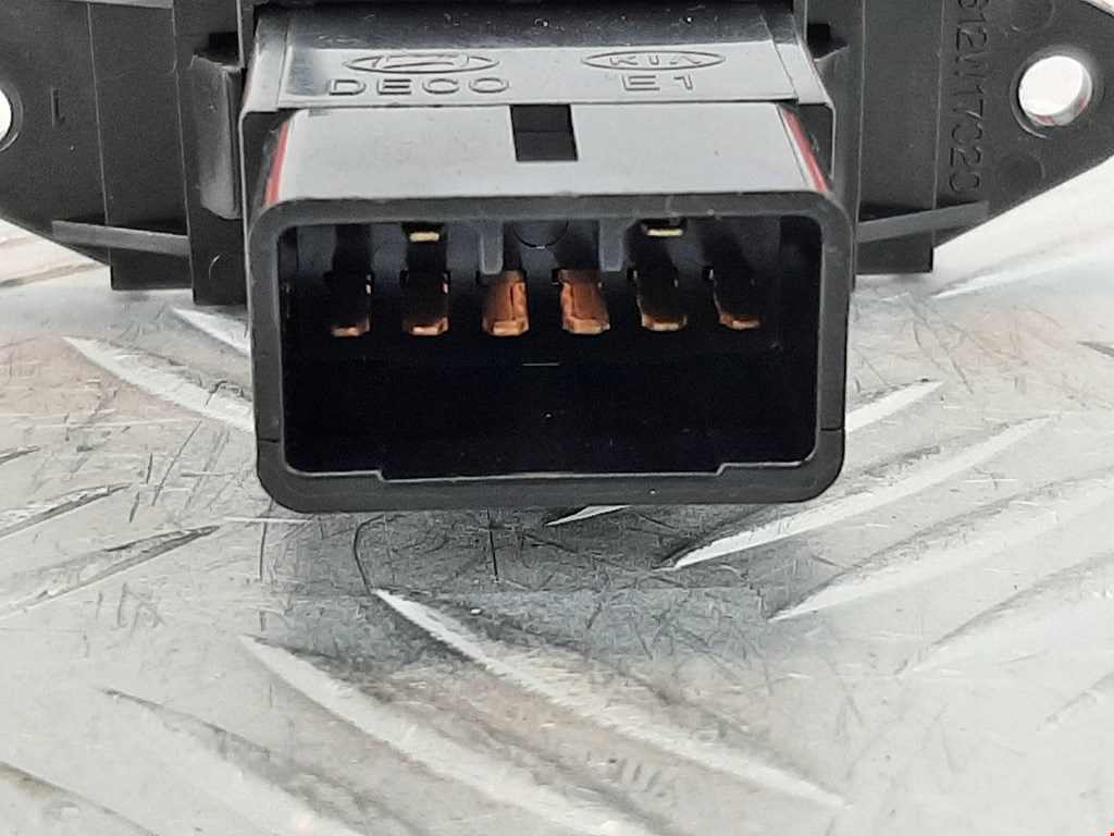 Кнопка аварийной сигнализации (аварийки) KIA Carens 1999-2002