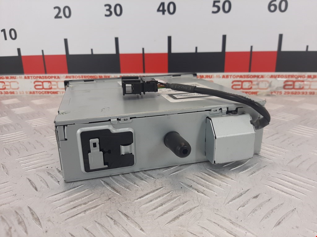 Ченджер компакт дисков VOLKSWAGEN Golf V 2003-2009