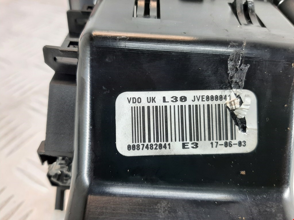 Дефлектор воздушный LAND ROVER Range Rover 2002-2012