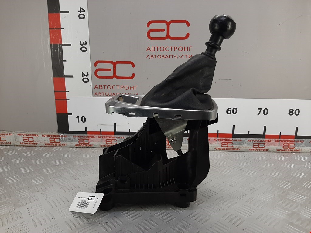 Кулиса (селектор) АКПП/МКПП в салоне PEUGEOT 3008 2009-2016