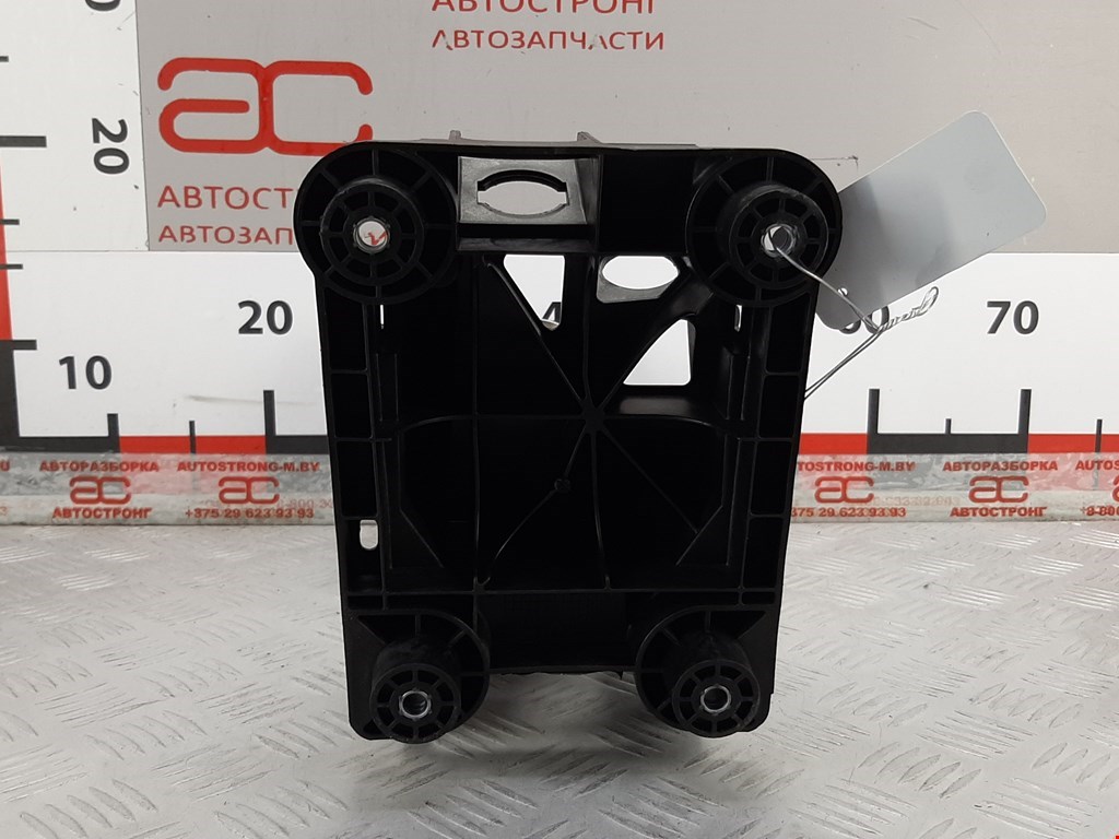 Кулиса (селектор) АКПП/МКПП в салоне PEUGEOT 3008 2009-2016