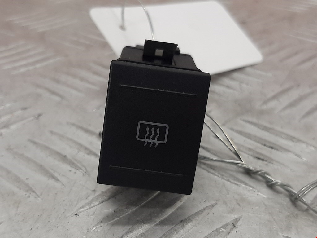 Кнопка подогрева (обогрева) заднего стекла Volkswagen Polo 4 (2001-2009)