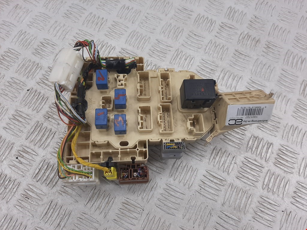 Блок предохранителей Suzuki SX4 1 (2006-2014)