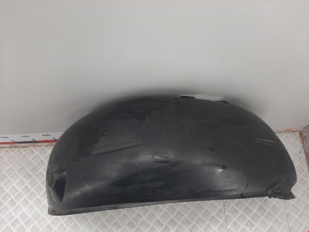 Локер (подкрылок) задний левый DODGE Charger LX 2005-2010