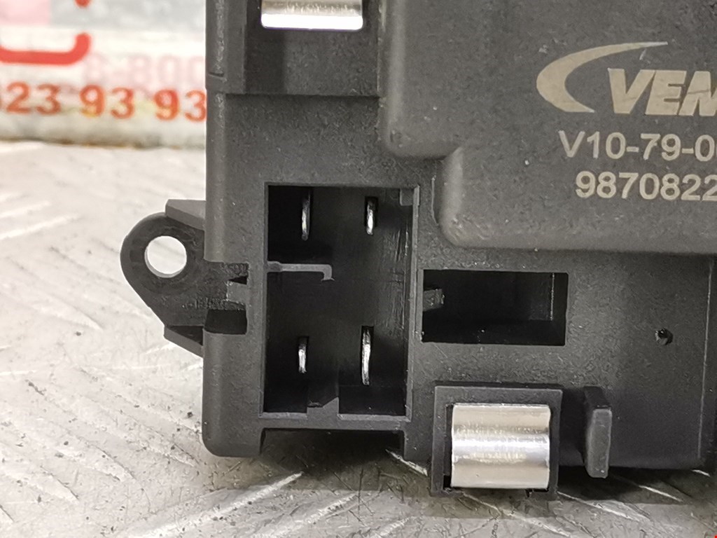 Резистор отопителя (сопротивление печки) AUDI A6 C6 2004-2010