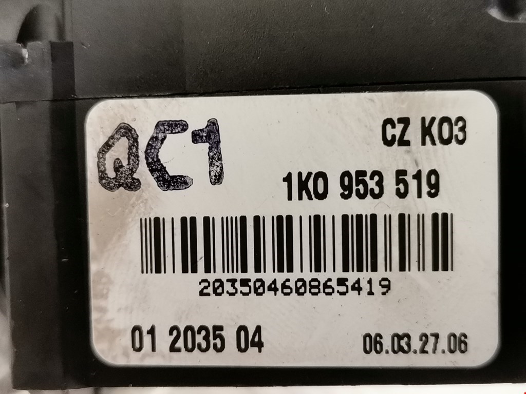 Переключатель стеклоочистителя VOLKSWAGEN Golf V 2003-2009