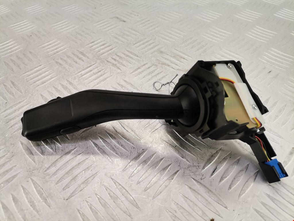 Переключатель стеклоочистителя VOLKSWAGEN Jetta V 2005-2011