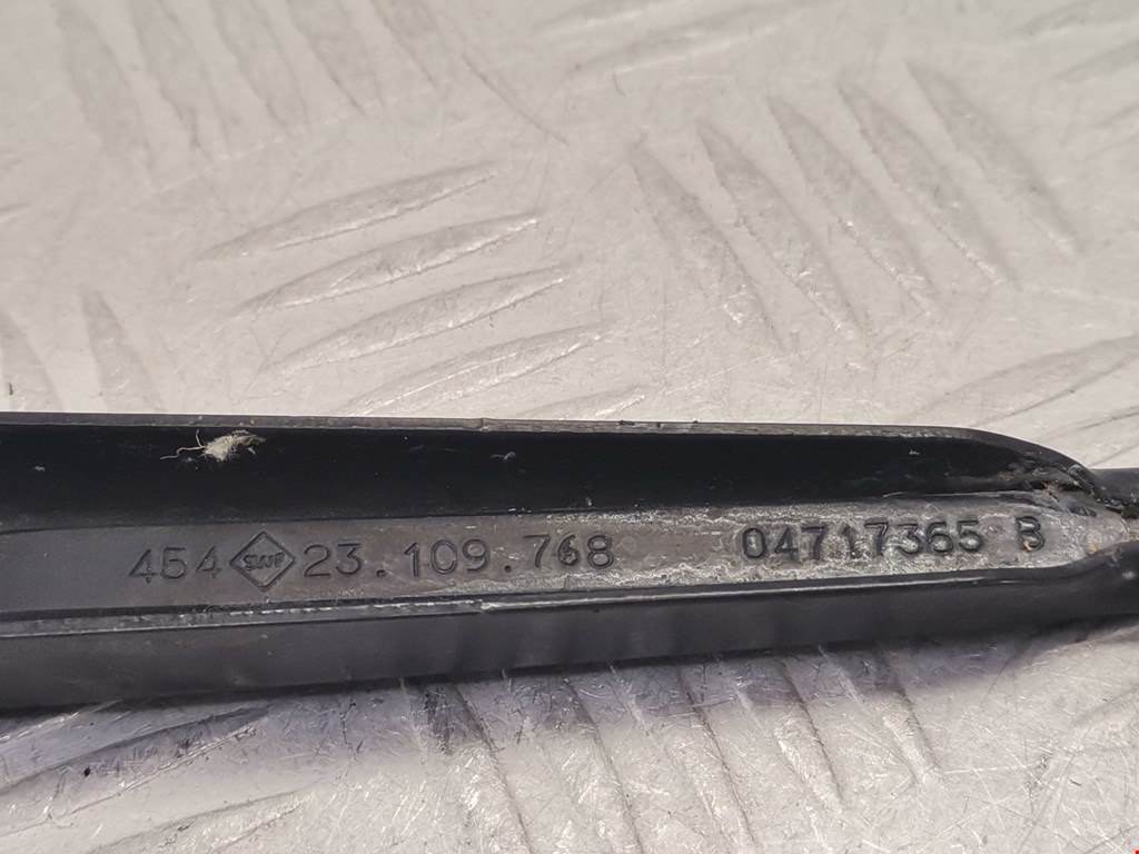 Поводок дворников передний левый/ правый CHRYSLER Voyager IV RG 2001-2007