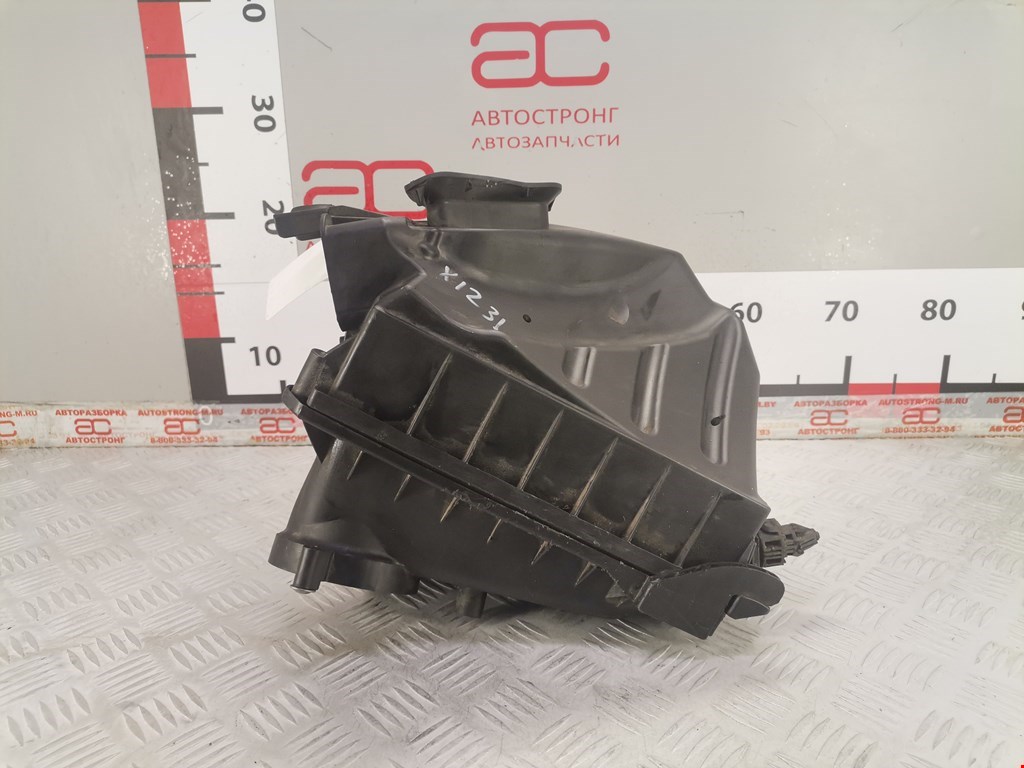 Корпус воздушного фильтра AUDI A4 B6 2001-2005